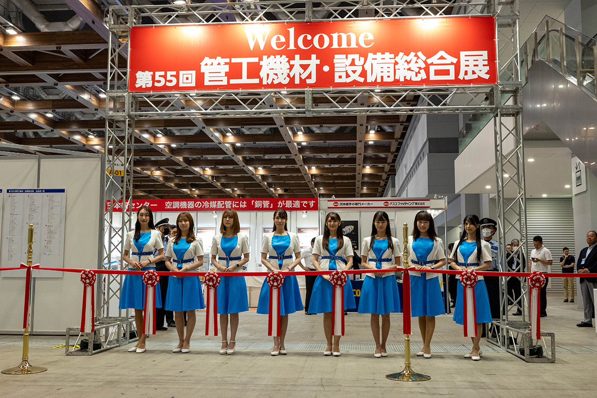 展示会の様子 01